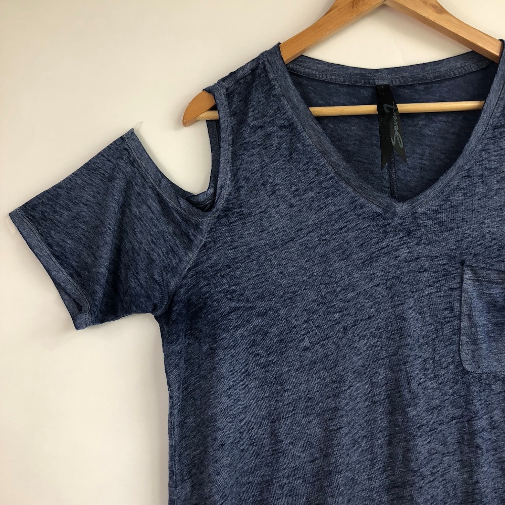 Seven7 Cold Shoulder T-Shirt Top Blouse Large Blue - Picture 2 of 7